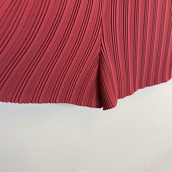 NEW Club Monaco Rose Pink Viga Pleated Tie Waist Romper Size 12 - Picture 5 of 9